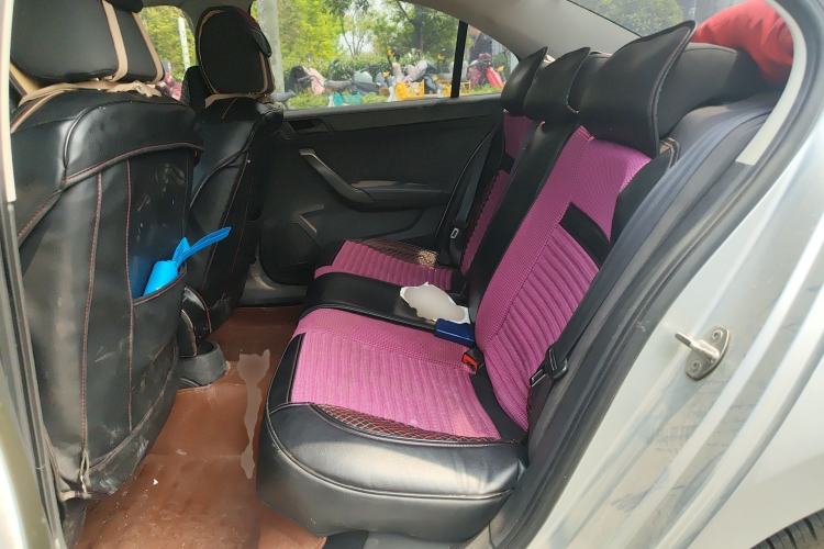 Used Volkswagen Santana 2015 1.6L Manual Fashion Edition Left Rear Seat
