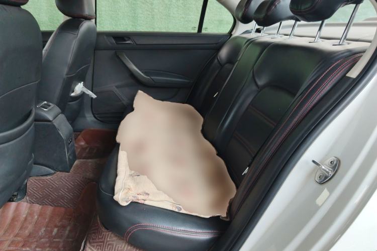 Used Volkswagen Santana 2015 1.4L Manual Fashion Edition Left Rear Seat