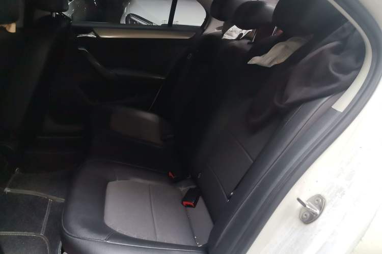 Used Volkswagen Santana 2015 1.6L Manual Comfort Edition Left Rear Seat
