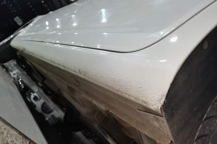 Used Volkswagen Santana 2015 1.6L Automatic Comfort Edition Left Side Sill