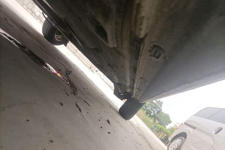 Used Volkswagen Santana 2015 1.6L Manual Fashion Edition Left Side Sill