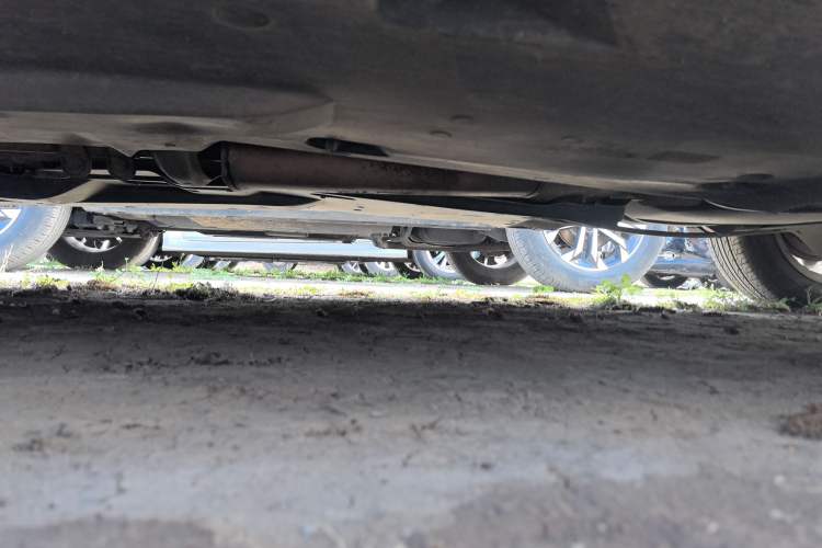 Used Volkswagen Santana 2015 Haval H6 1.6L Automatic Comfort Model Left Side Sill