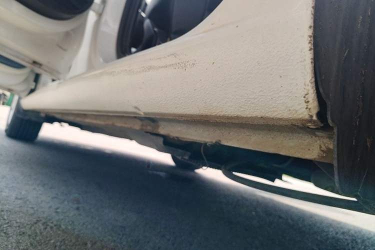 Used Volkswagen Santana 2015 Haval H6 1.6L Automatic Luxury Model Left Side Sill