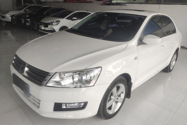Used Volkswagen Santana 2015 1.6L Manual Comfort Edition