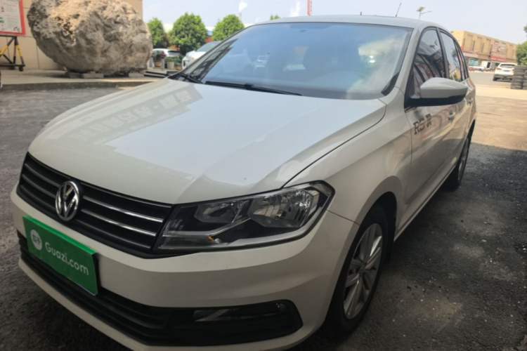 Used Volkswagen Santana 2015 Haval H6 1.6L Automatic Comfort Model Guazi used car, China used car export, Used car for sale, Used cars, Cheapest cars for sale