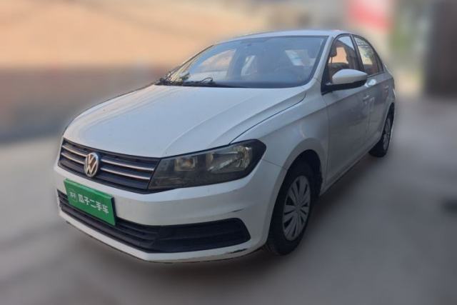 Ojetý Volkswagen Santana 2015 1.6L Manual Fashion Edition