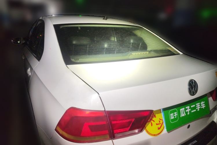 Used Volkswagen Santana 2015 1.6L Manual Comfort Edition Rear