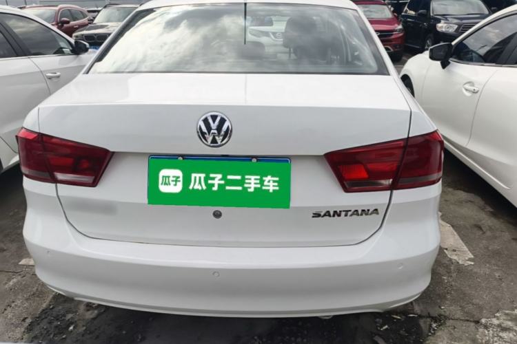 Used Volkswagen Santana 2015 1.6L Manual Comfort Edition Rear