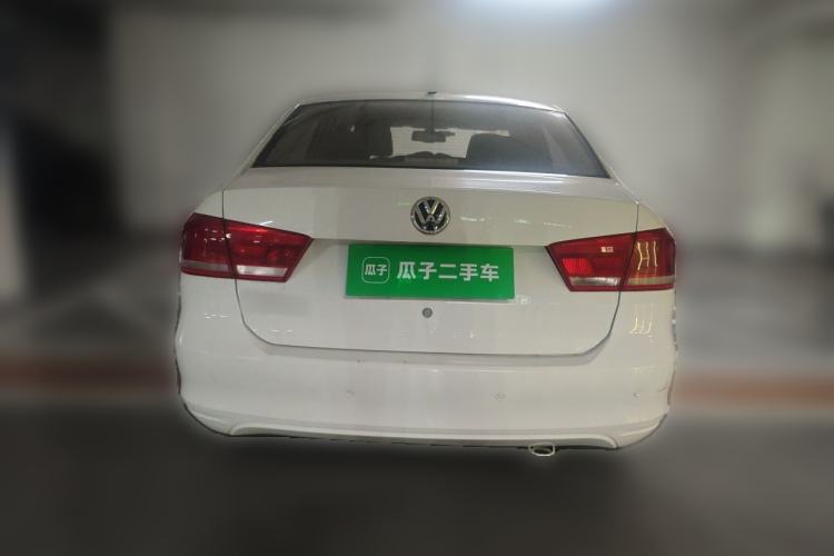 Used Volkswagen Santana 2015 1.6L Manual Fashion Edition Rear