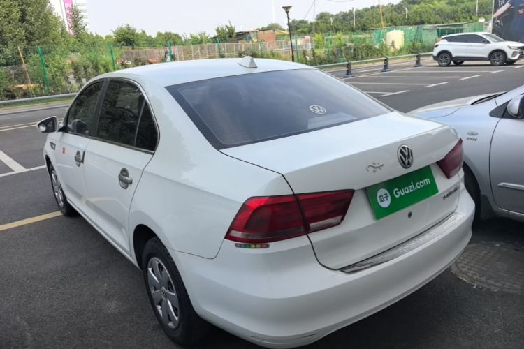 Used Volkswagen Santana 2015 1.4L Manual Fashion Edition Rear Left 45 Deg