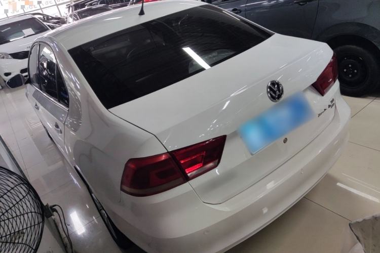 Used Volkswagen Santana 2015 1.6L Automatic Comfort Edition Rear Left 45 Deg