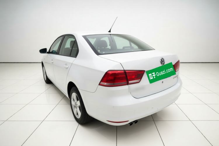 Used Volkswagen Santana 2015 1.6L Manual Fashion Edition Rear Left 45 Deg
