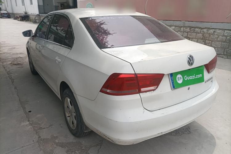 Used Volkswagen Santana 2015 1.6L Manual Fashion Edition Rear Left 45 Deg
