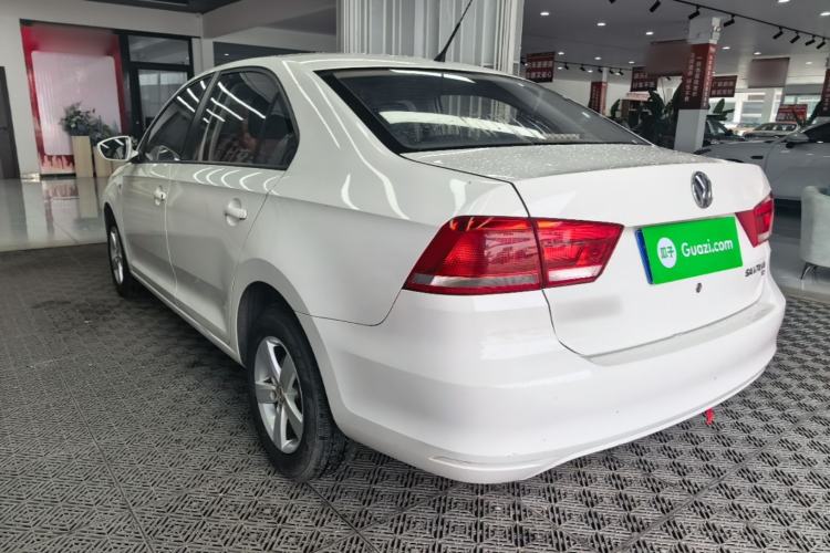 Used Volkswagen Santana 2015 1.6L Manual Fashion Edition Rear Left 45 Deg
