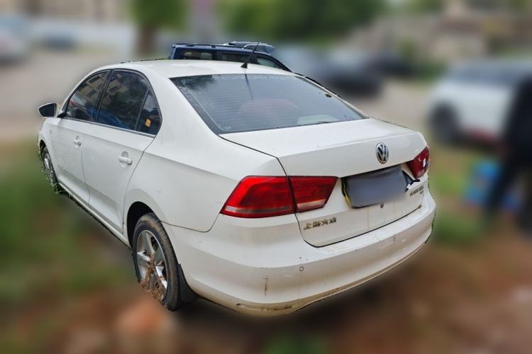 Used Volkswagen Santana 2015 1.6L Manual Comfort Edition Rear Left 45 Deg