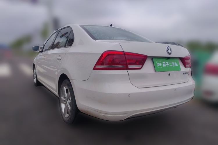 Used Volkswagen Santana 2015 1.4L Manual Comfort Edition Rear Left 45 Deg