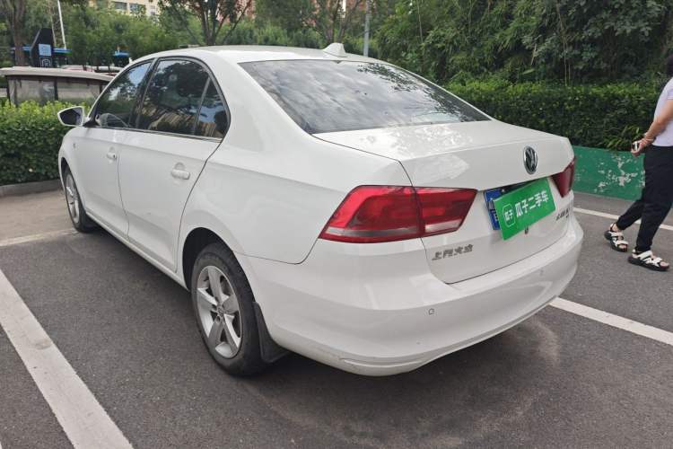 Used Volkswagen Santana 2015 1.6L Automatic Comfort Edition Rear Left 45 Deg