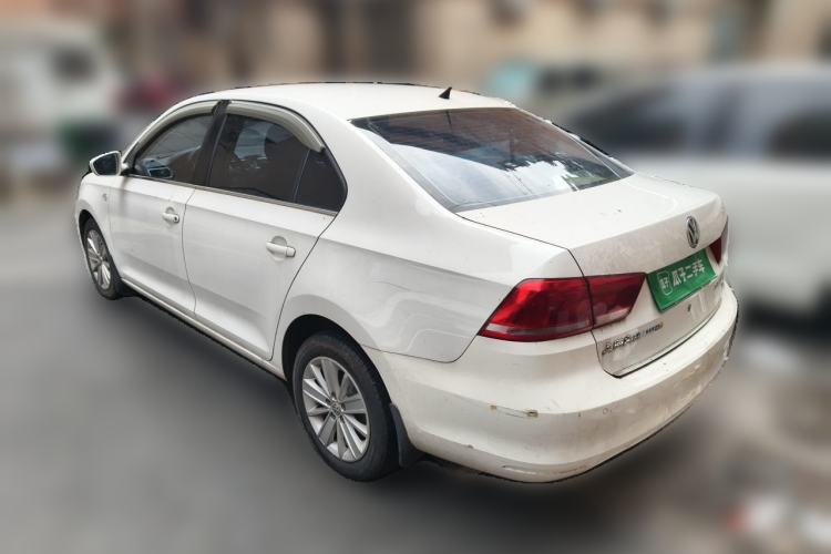 Used Volkswagen Santana 2015 1.6L Automatic Luxury Edition Rear Left 45 Deg