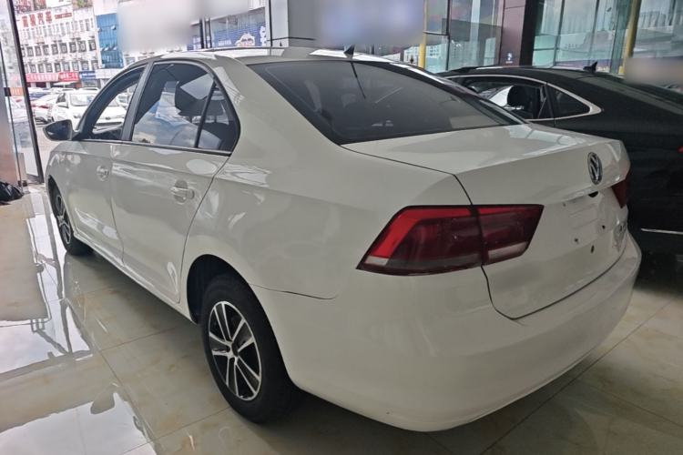 Used Volkswagen Santana 2015 1.6L Manual Fashion Edition Rear Left 45 Deg
