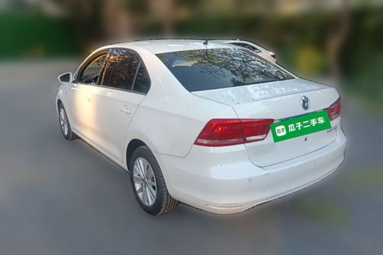 Used Volkswagen Santana 2015 1.6L Automatic Luxury Edition Rear Left 45 Deg
