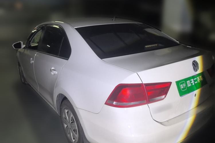 Used Volkswagen Santana 2015 1.6L Manual Fashion Edition Rear Left 45 Deg