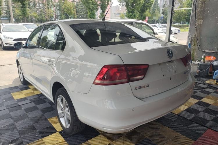 Used Volkswagen Santana 2015 1.6L Automatic Comfort Edition Rear Left 45 Deg