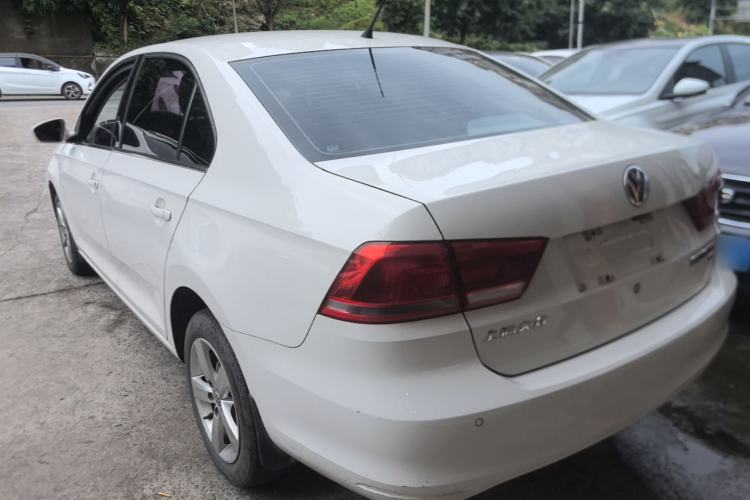 Used Volkswagen Santana 2015 1.6L Manual Comfort Edition Rear Left 45 Deg