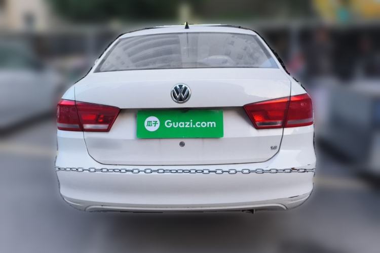 Used Volkswagen Santana 2015 1.6L Automatic Fashion Edition Rear