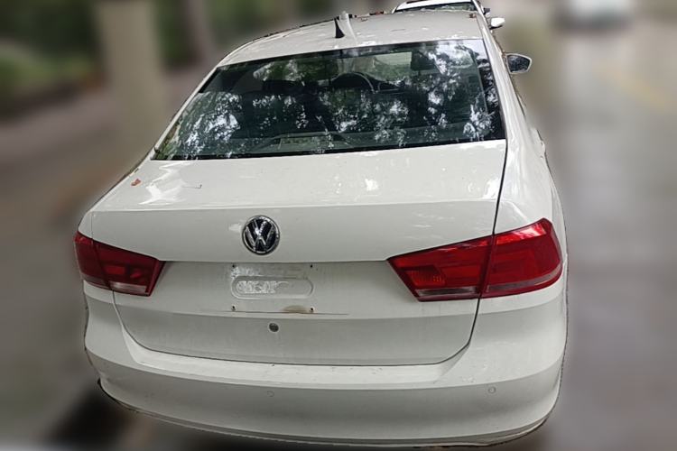 Used Volkswagen Santana 2015 1.6L Automatic Comfort Edition Rear