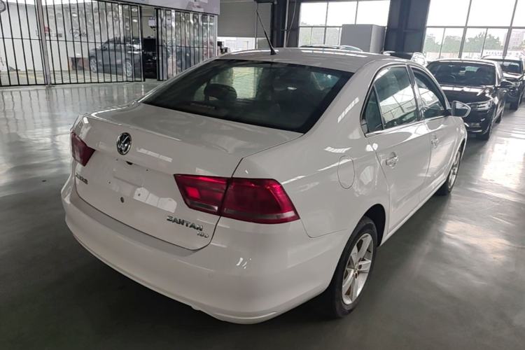 Used Volkswagen Santana 2015 1.6L Manual Comfort Edition Rear Right 45 Deg