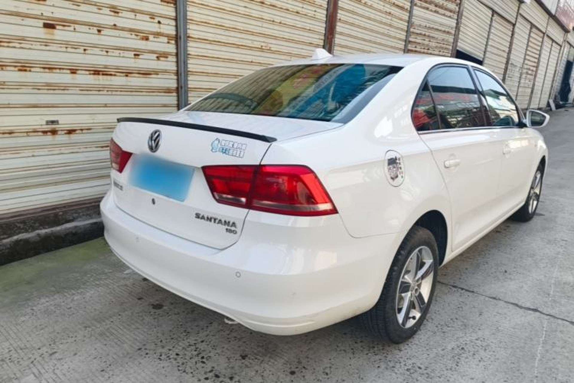 Used Volkswagen Santana 2015 1.6L Manual Comfort Edition Rear Right 45 Deg