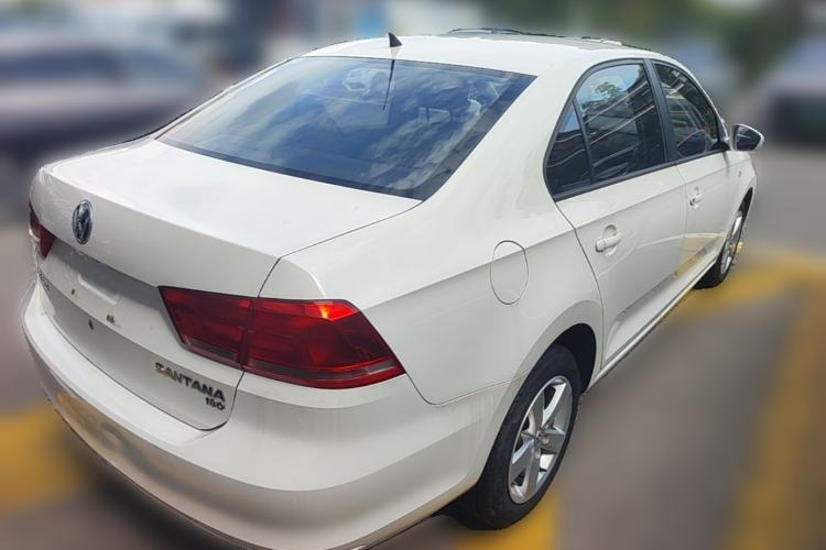 Used Volkswagen Santana 2015 1.6L Manual Fashion Edition Rear Right 45 Deg