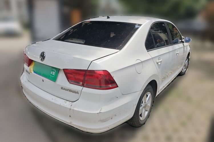Used Volkswagen Santana 2015 1.4L Manual Fashion Edition Rear Right 45 Deg