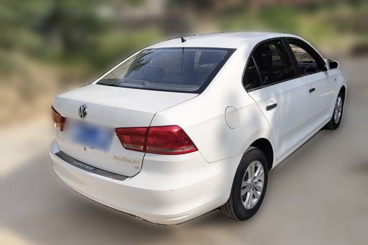 Used Volkswagen Santana 2015 1.6L Manual Fashion Edition Rear Right 45 Deg