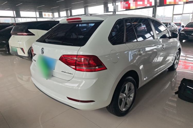 Used Volkswagen Santana 2015 Haval H6 1.6L Automatic Luxury Model Rear Right 45 Deg