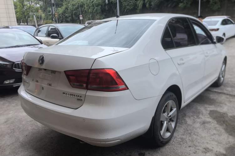 Used Volkswagen Santana 2015 1.6L Manual Comfort Edition Rear Right 45 Deg