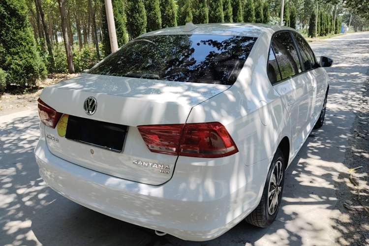 Used Volkswagen Santana 2015 1.6L Manual Fashion Edition Rear Right 45 Deg