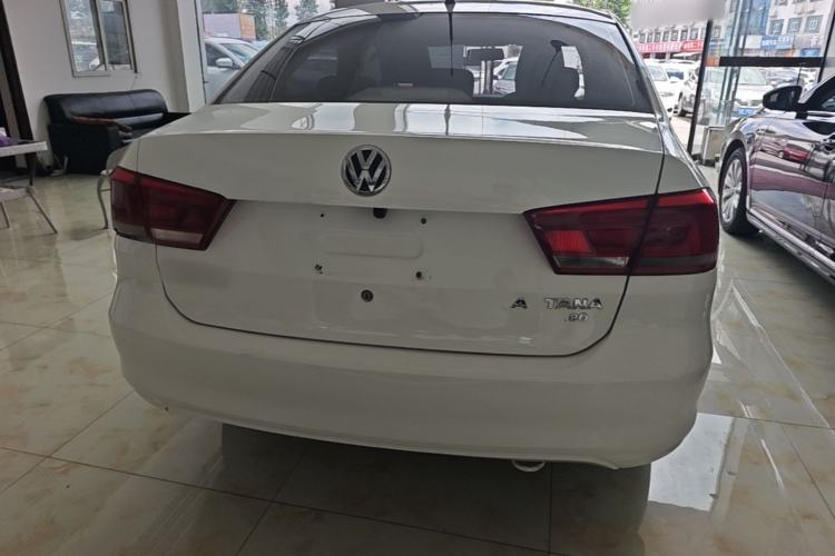 Used Volkswagen Santana 2015 1.6L Manual Fashion Edition Rear