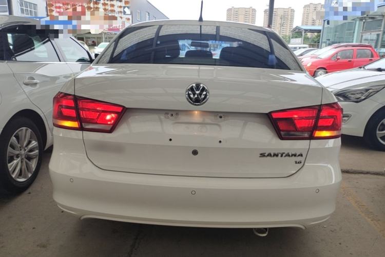 Used Volkswagen Santana 2015 1.6L Manual Comfort Edition Rear