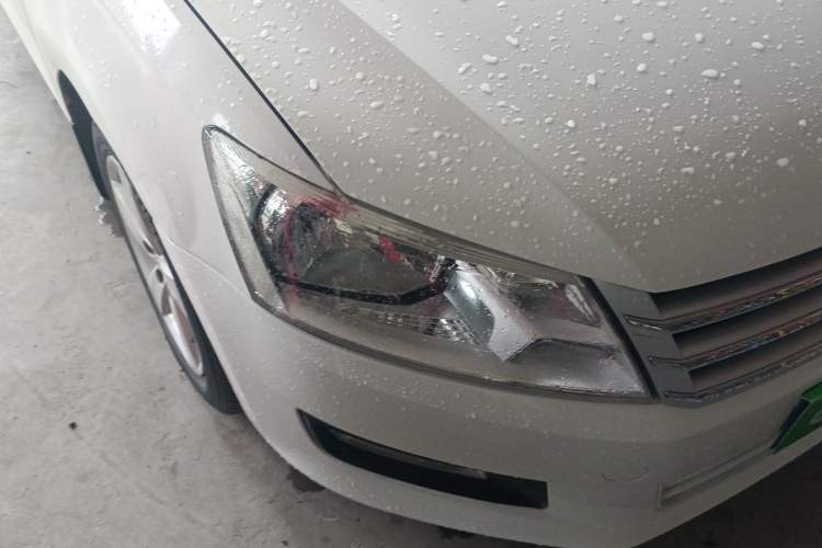 Used Volkswagen Santana 2015 1.6L Manual Comfort Edition Right Front Headlight