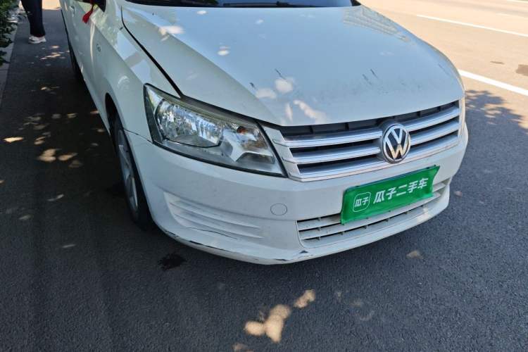 Used Volkswagen Santana 2015 1.4L Manual Fashion Edition Right Front Headlight