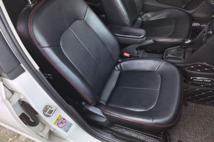 Used Volkswagen Santana 2015 Haval H6 1.6L Automatic Luxury Model Right Front Seat