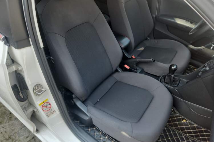 Used Volkswagen Santana 2015 1.4L Manual Fashion Edition Right Front Seat