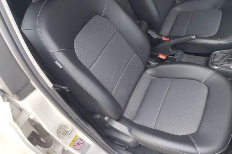 Used Volkswagen Santana 2015 Haval H6 1.6L Automatic Comfort Model Right Front Seat