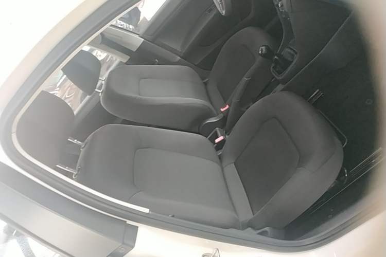 Used Volkswagen Santana 2015 1.4L Manual Fashion Edition Right Front Seat