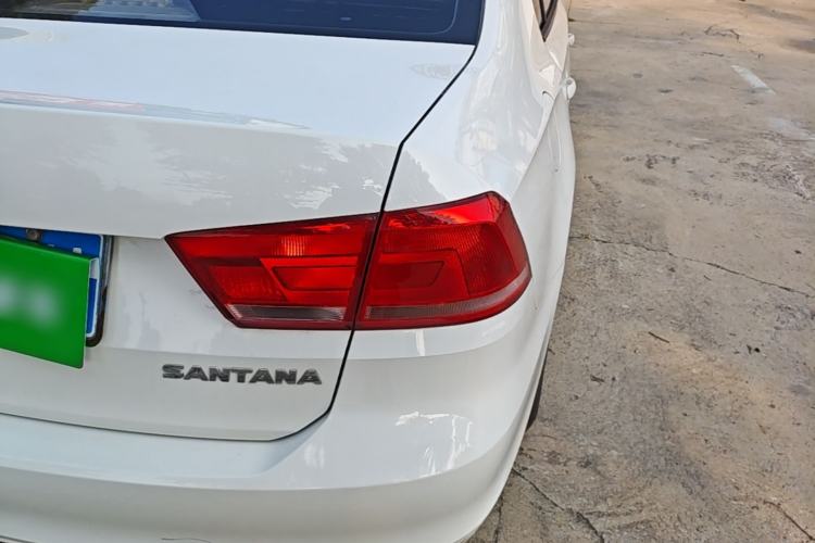Used Volkswagen Santana 2015 1.4L Manual Fashion Edition Right Rear Taillight