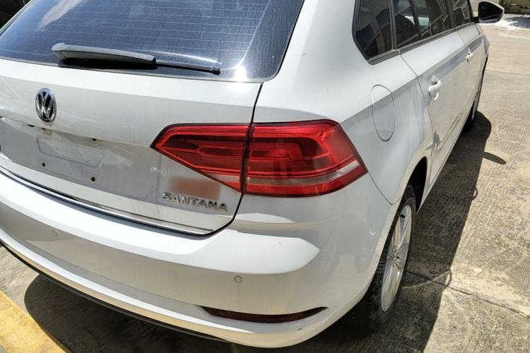 Used Volkswagen Santana 2015 Haval H6 1.6L Automatic Comfort Model Right Rear Taillight