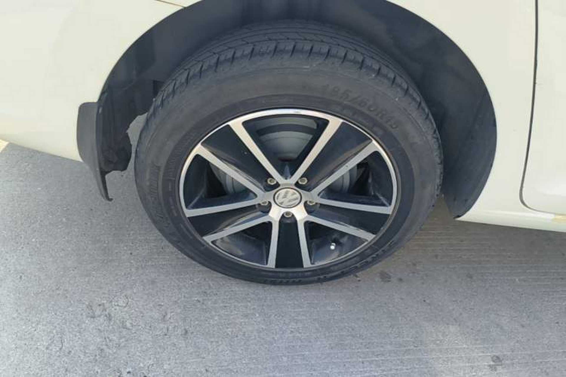 Used Volkswagen Santana 2015 1.4L Manual Fashion Edition Right Rear Wheel Hub