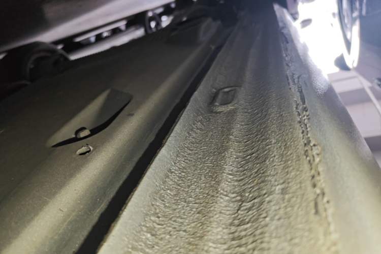 Used Volkswagen Santana 2015 Haval H6 1.6L Automatic Comfort Model Right Side Sill