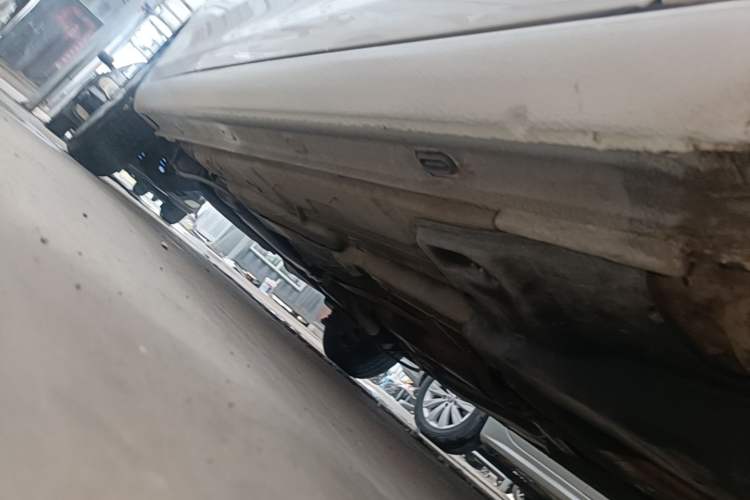 Used Volkswagen Santana 2015 1.4L Manual Fashion Edition Right Side Sill